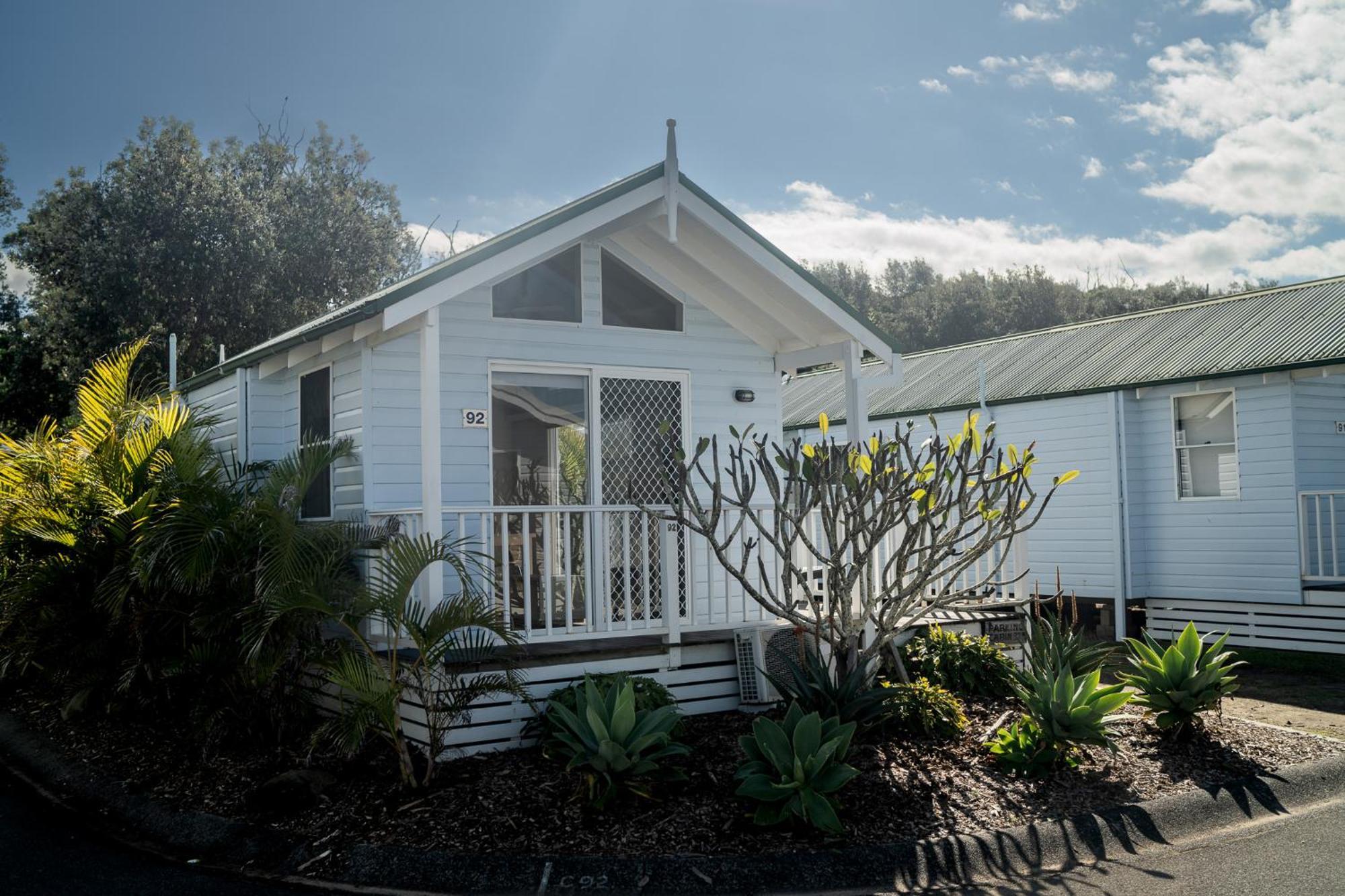 Blue Lagoon Beach Resort Bateau Bay Exterior foto